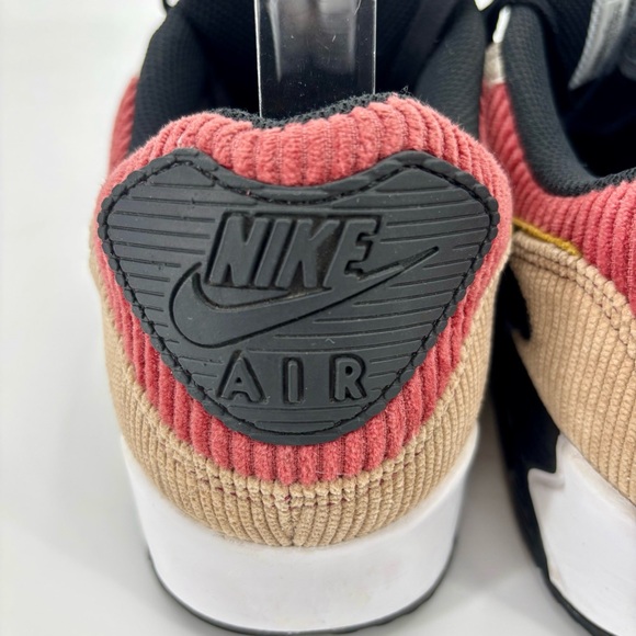 Nike Women’s Air Max 90 'Multi-Color Corduroy
Size 12 - Picture 9 of 13